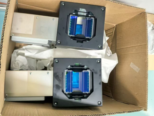 NPM-VF is equipped with 2 cameras